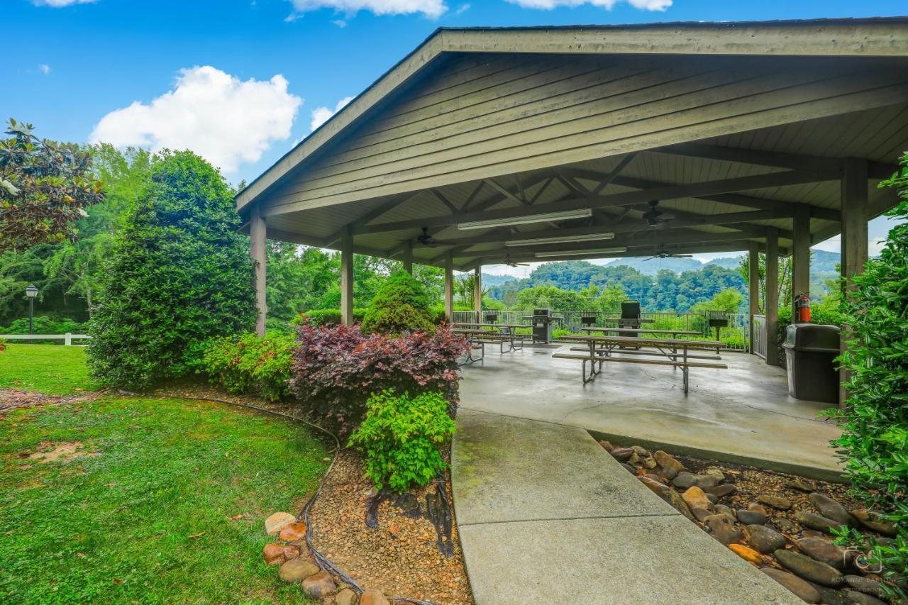 Whispering Pines 113 Apartment Pigeon Forge Exterior photo
